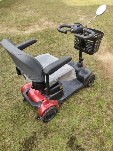 Vendo scooter elétrica seminova único dono 