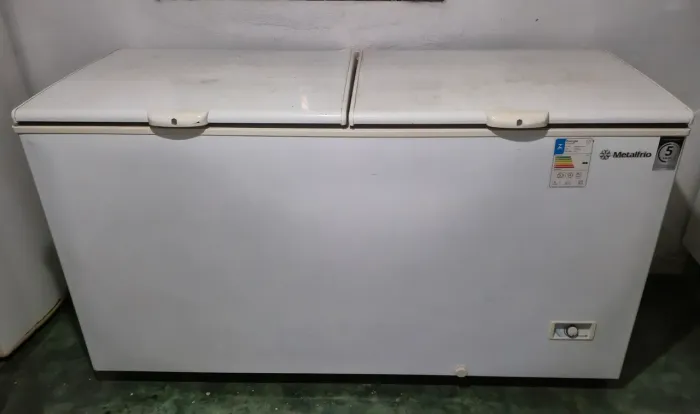 Freezer metalfrio 543 l