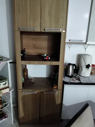 Vendo balcão de bia e armário de cozinha em bom estado