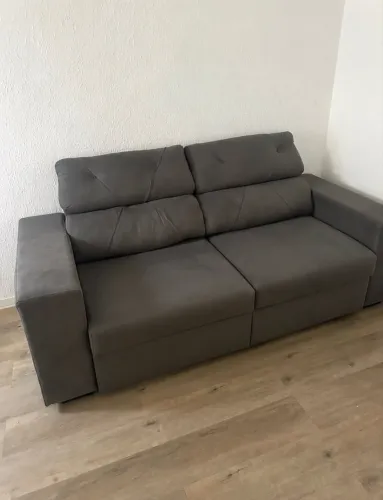 Sofá retrátil reclinável cinza