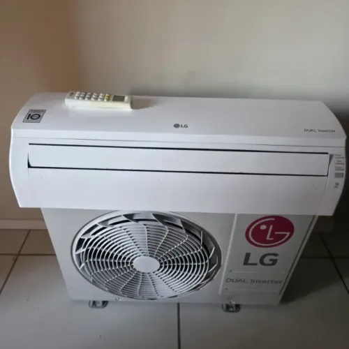 Ar condicionado LG dual inverter com controle - leia anuncio
