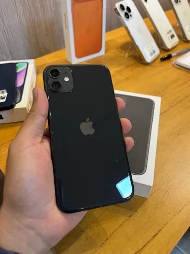 IPhone 11 - 64GB Preto