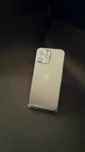 iPhone 13 Pro Max Cinza Espacial de 256GB 