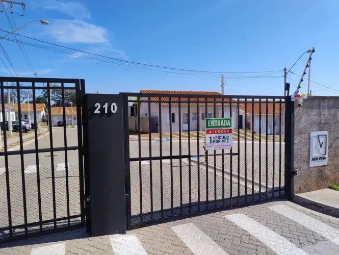 Térrea para venda com 70 metros quadrados com 2 quartos