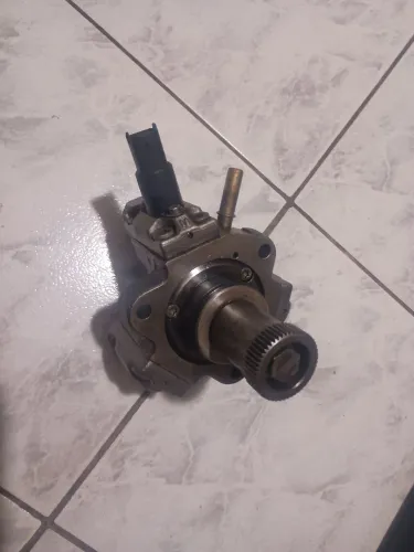 Bomba de água para Ducato 2.8 eletrônica 