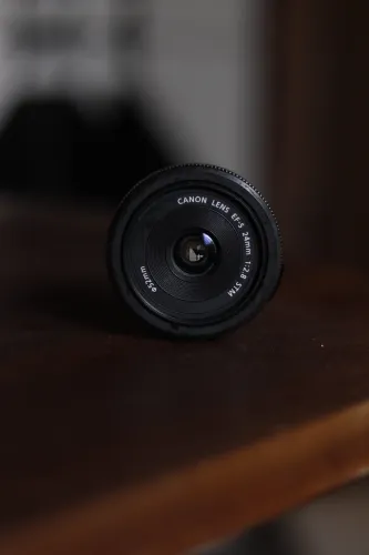 Lente Canon 24 mm STM