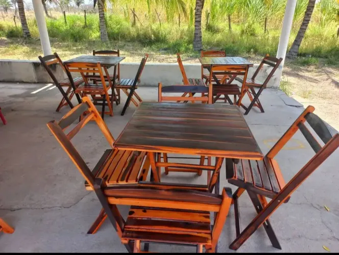 MESA DOBRÁVEL MADEIRA 