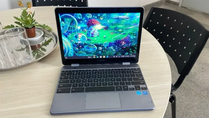 Notebook (chromebook samsung plus v2)