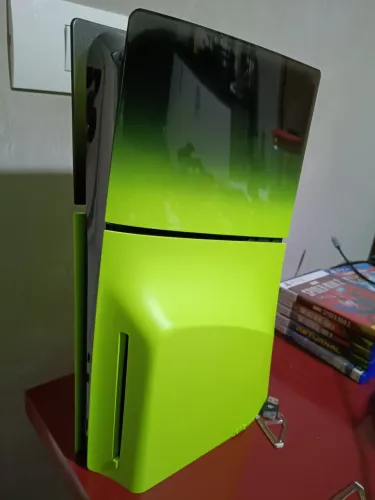 PS5 EDIÇÃO LIMITADA GREEN REMIX