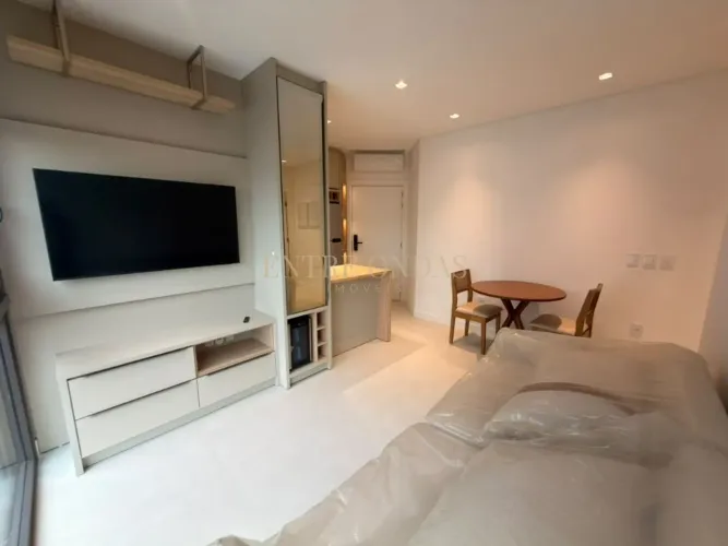 Apartamento com 1 quarto no bairro Agronômica, Florianópolis.