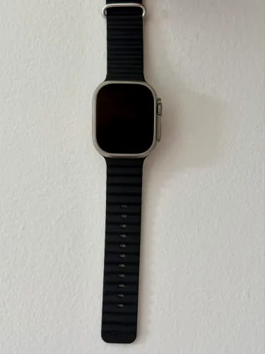 Apple Watch Ultra 1