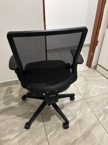Cadeira de escritório Flexform Uni All Black