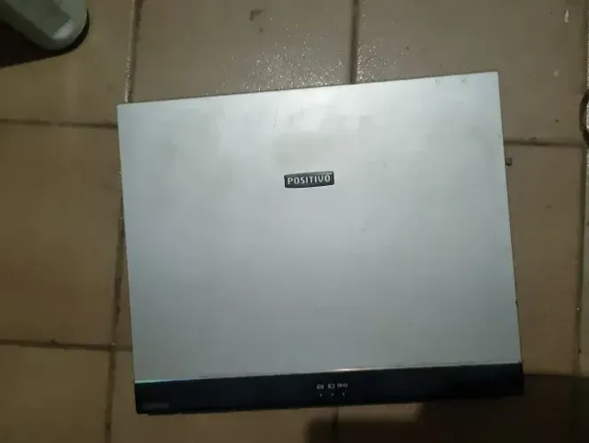 positivo celeron 1.40ghz hd ide40gb windows 8.1pro 2g de ram wifi usb 300mbps dvd tela14