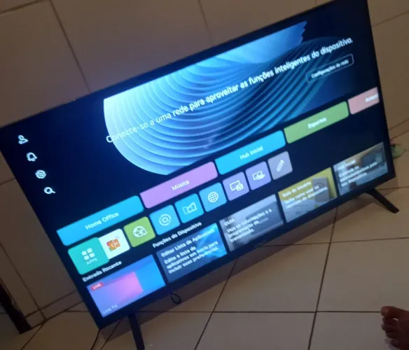 Tv LG UHD 50 Polegadas, nova. 