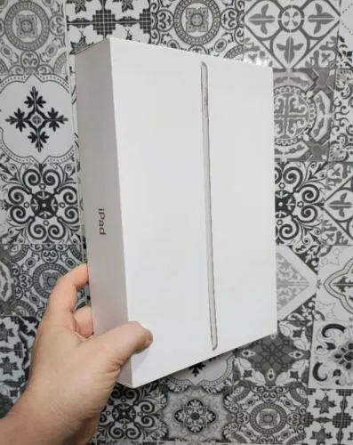 Apple iPad 9th Geração Wifi 64gb Prata - Semi Novo