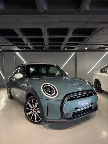 Mini Cooper SE Exclusive 3P (elétrico) 2023