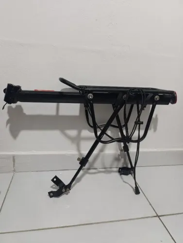 Bagageiro de alumínio ajustável aro 26 a 29