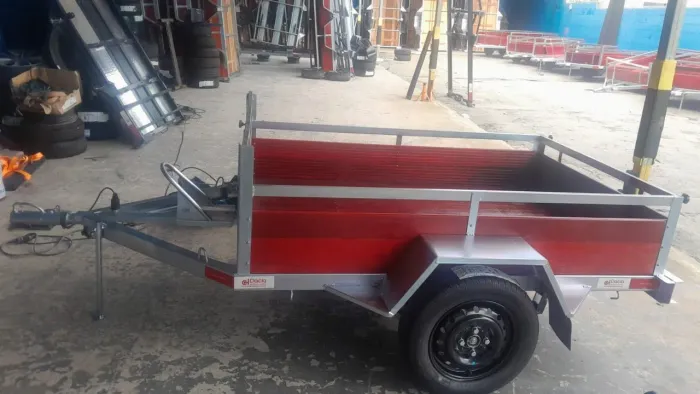 Carretinha fazendinha novinha já emplacada