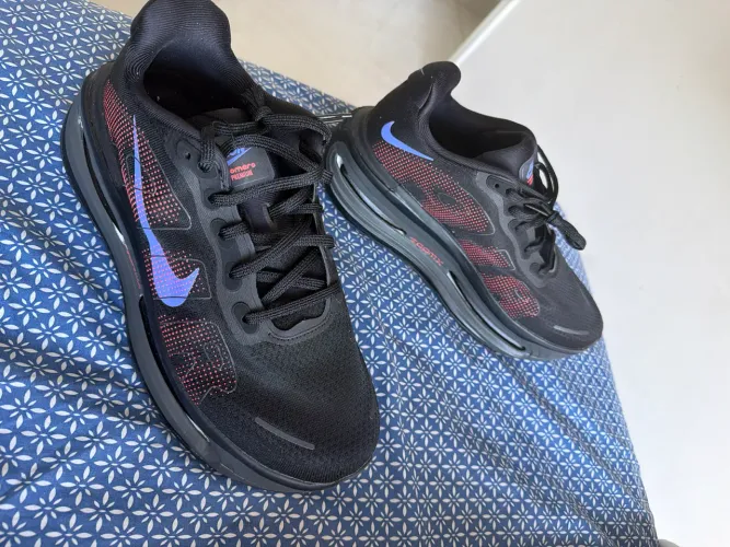 Tênis original Nike vomero premium 43 preto