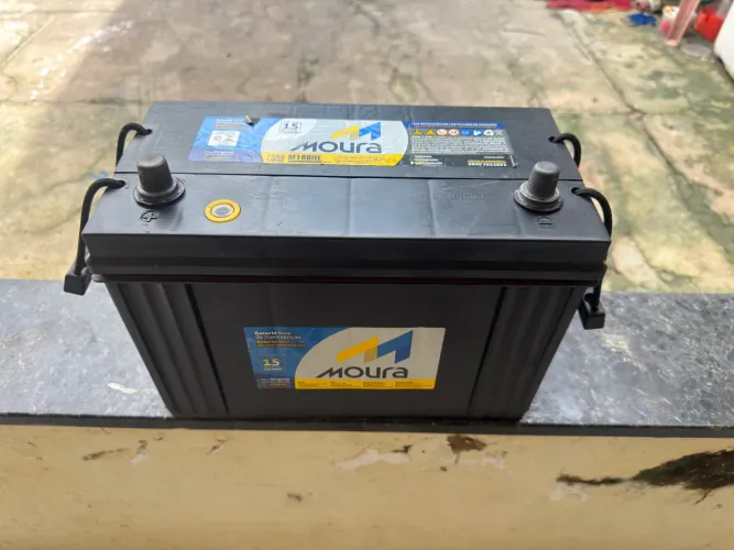 Bateria Moura M100HE 100Ah