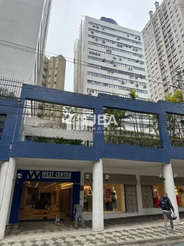 OPORTUNIDADE: SALA COMERCIAL COM 1 VAGA COBERTA