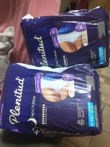 2 pcts de Fralda geriátrica/ roupa íntima