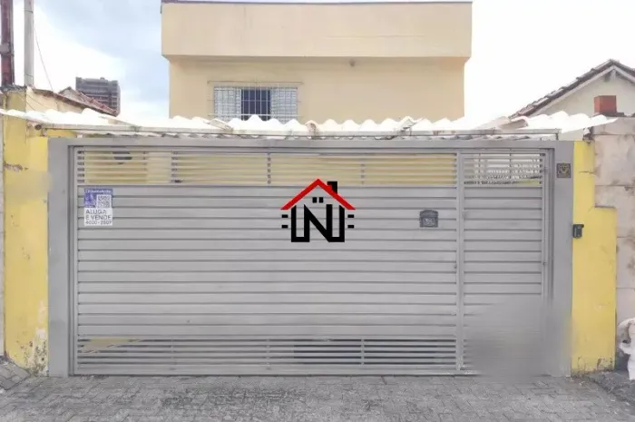 Casa em Vila Monumento com 200m²