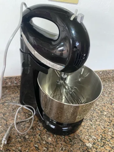 Batedeira Planetária Philco Preta com Tigela Inox