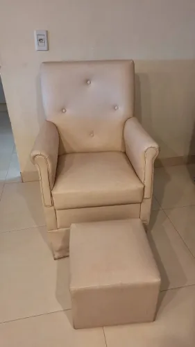 Poltrona de amamentação 