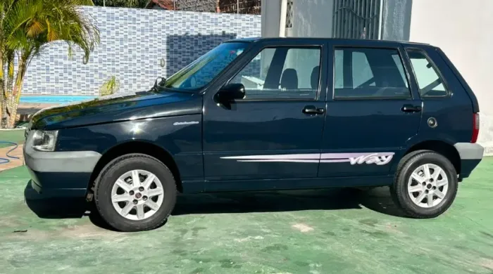 Fiat Uno Mille Celeb/celeb.econ 1.0 F.flex 4P 2011