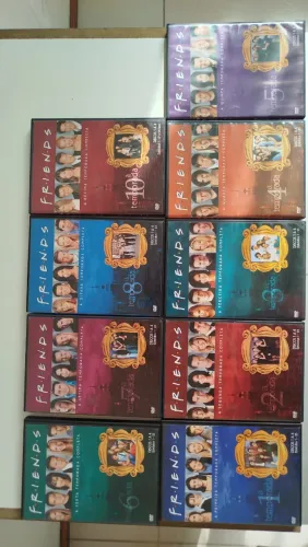 Coleção Friends Dez Temporadas, mas faltando a Nona Originais
