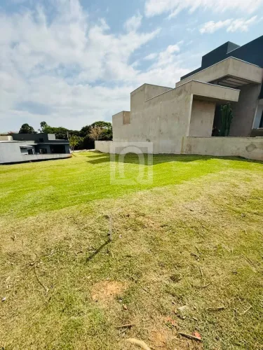 Terreno em Condomínio no Jardim Residencial Villagio Ipanema I - 294m² em Sorocaba-SP!