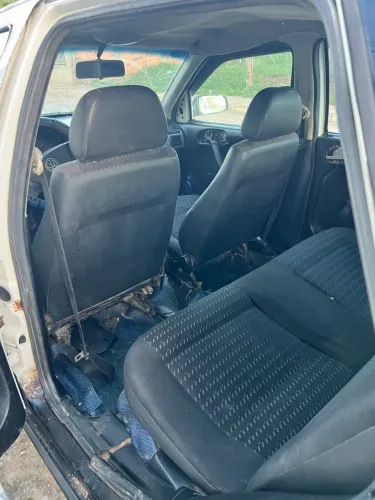 Volkswagen Gol Geração III Special 1.0 MI 8V Gasolina Mec. 4P 2004