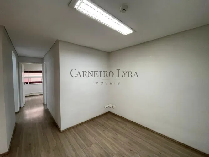 Excelente conjunto comercial à venda ou para aluguel com 79m² na Pamplona