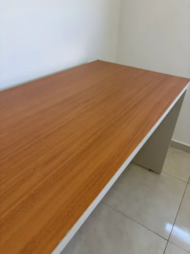 Mesa para Escritório com Tampo Duplo Oslo Off White/Cedro