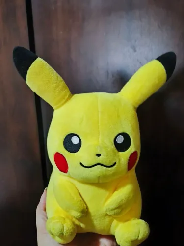 Pelúcia Pikachu