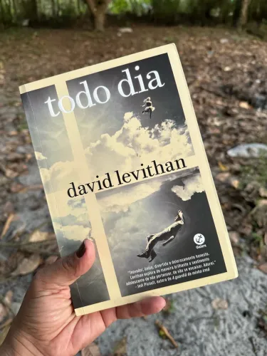 Livro Todo dia - David Levithan