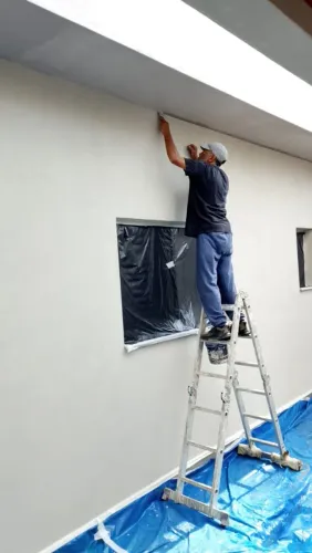 Pintor e ajudante geral disponível
