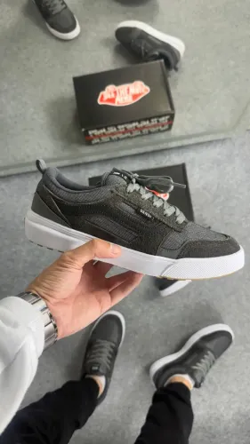 Tênis Vans Ultraranger 3D Premium Cor: Grafite Masculino Disponível 38 ao 43 (Foto Real)