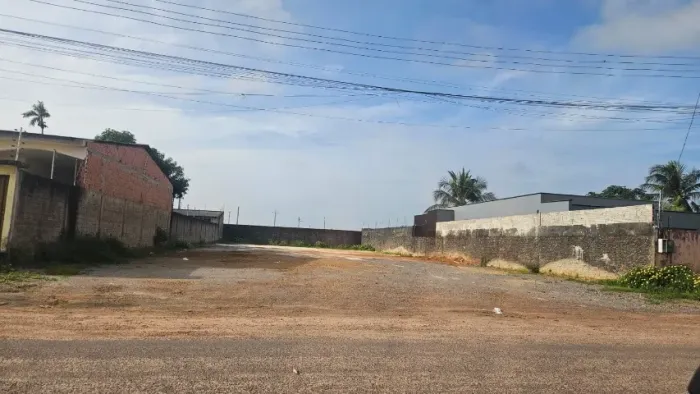 Área 20x50 na Zona Norte de Macapá - Ideal para Galpão ou Kitnets