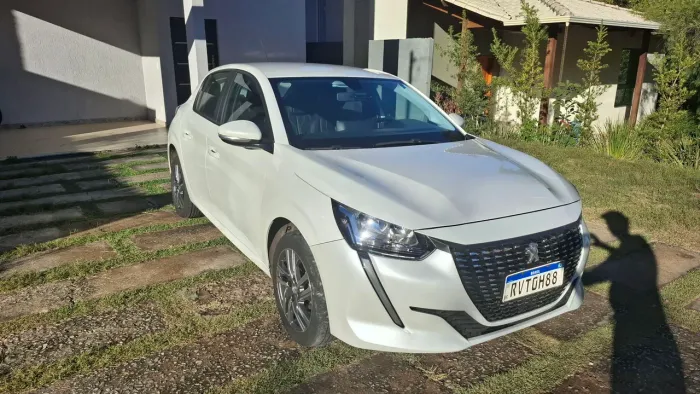 Peugeot 208 Allure 1.6 Flex 16V 5P Aut. 2023
