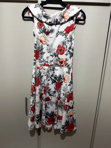 Vestido Floral Tamanho M