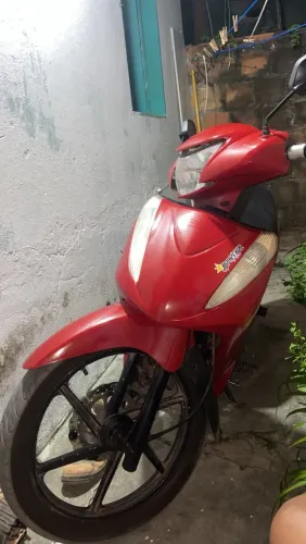 MOTO TIPO BIZ CONSERVADA (COM NOTA)