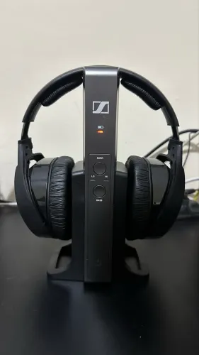 Fone de Ouvido Sem Fio Sennheiser RS 175 Digital TV Headphones -  Novo