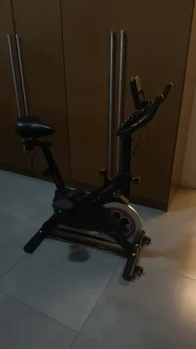 Bicicleta egocêntrico profissional 