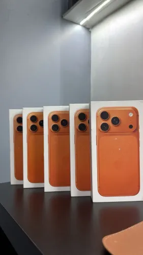 POUCAS PEÇAS IPHONE 17 PRO MAX 256GB LARANJA 1 ANO DE GARANTIA