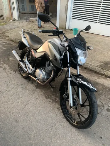 Vendo montadinha 150 com kit 2024