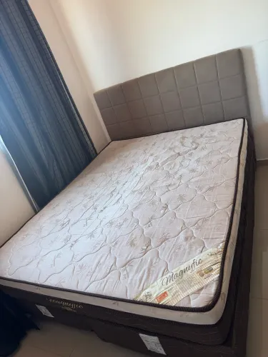 Cama Queen