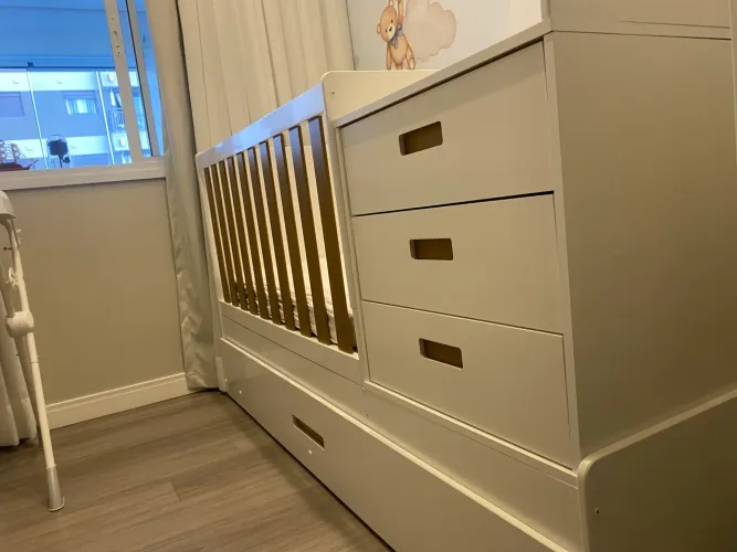 Berço com cama auxiliar pouco uso, valor novo 2500