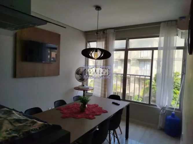 APTO REFORMADO PARA VENDA COM 57 M², 3 QUARTOS (2 SUÍTES), EM PASSAGEM - CABO FRIO - RJ